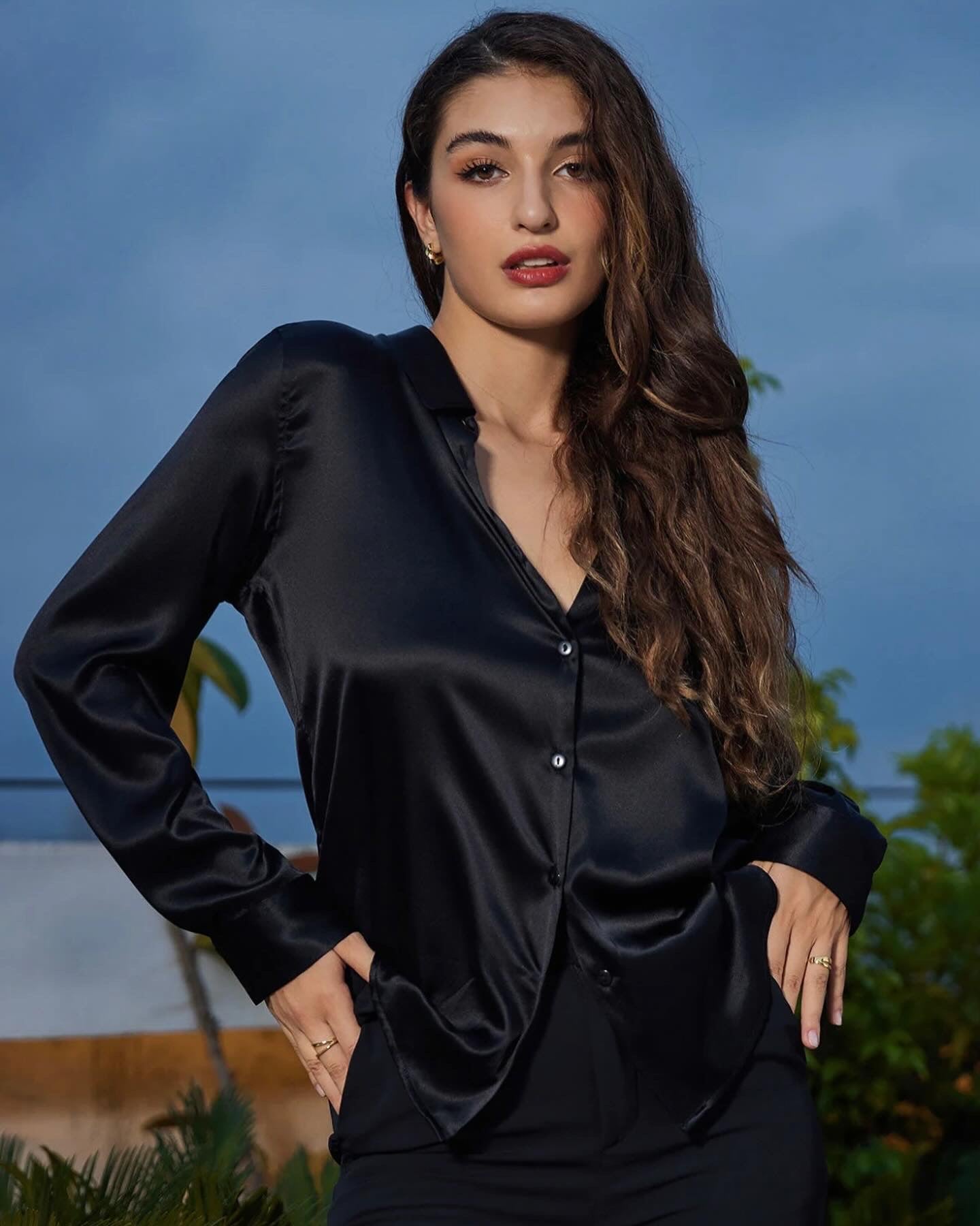 BLUSA SATINADA