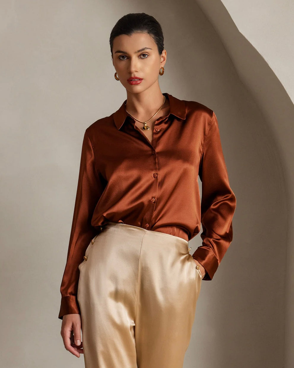 BLUSA SATINADA