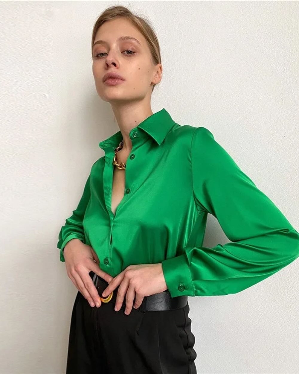 BLUSA SATINADA