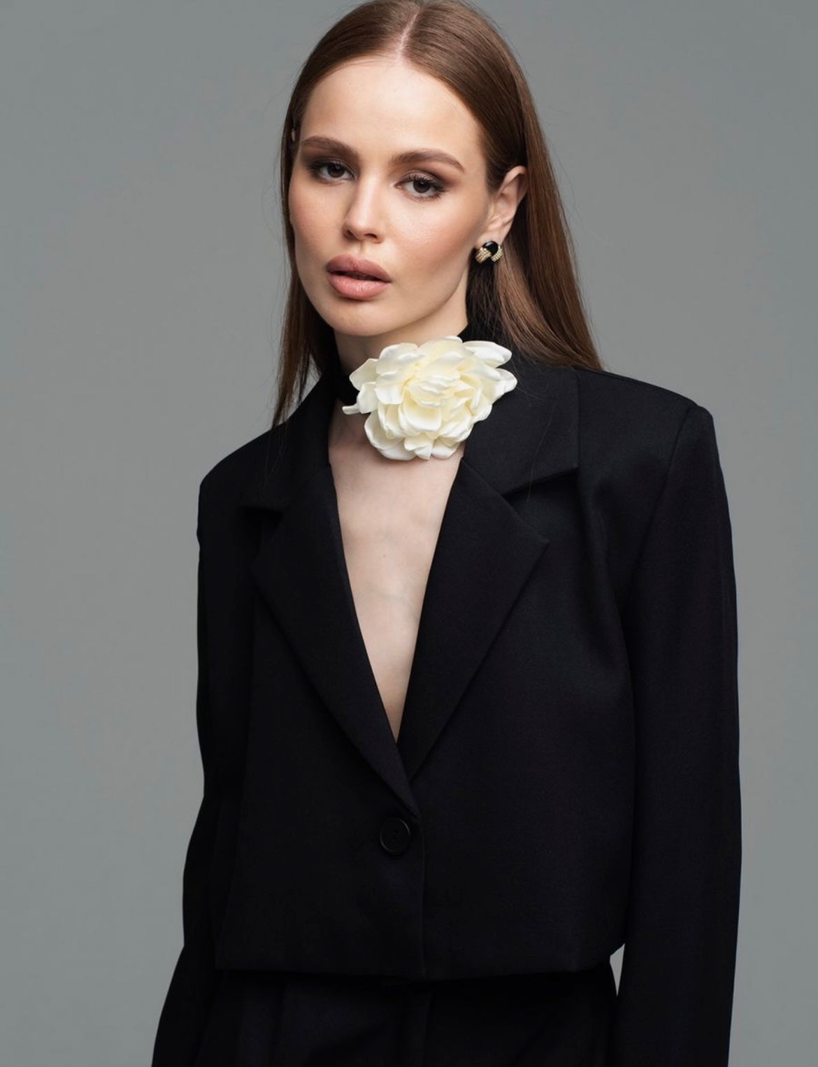 CORBATA FLOWERS